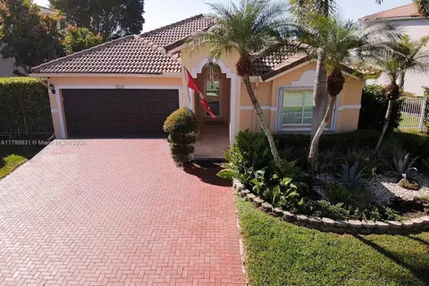 16514 Ruby Lk, Weston FL 33331