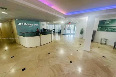 800 Parkview Dr # 104, Hallandale Beach FL 33009