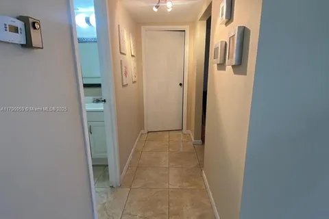 800 Parkview Dr # 104, Hallandale Beach FL 33009