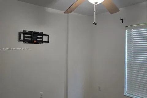 453 DAHOON HOLLY DR, Daytona FL 32117