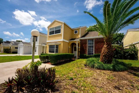 12840 SW 146th Ln, Miami FL 33186