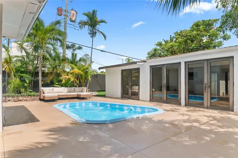 509 SE 19th St, Fort Lauderdale FL 33316