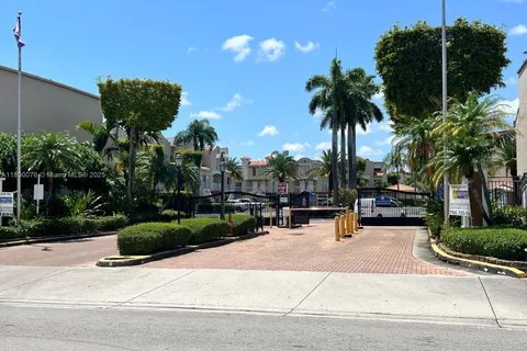 675 NW 85th Ct # 105, Miami FL 33126