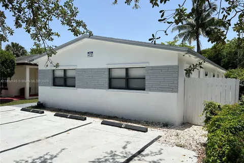 2226 Cody St # 2, Hollywood FL 33020