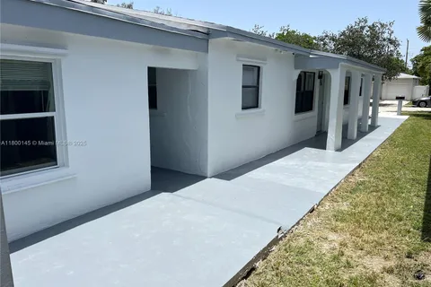 2226 Cody St # 2, Hollywood FL 33020