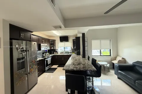 12692 NW 8th Trl, Miami FL 33182
