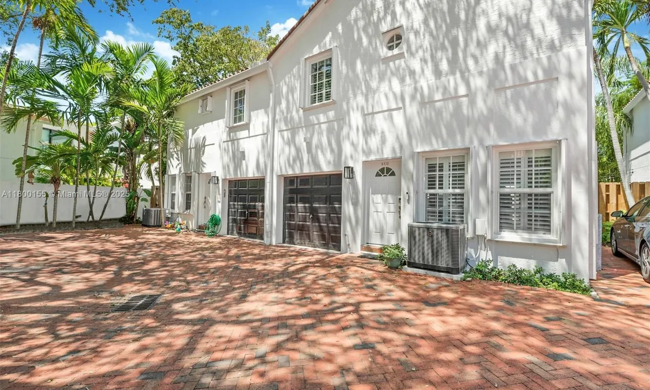 3172 Virginia Street, Coconut Grove FL 33133