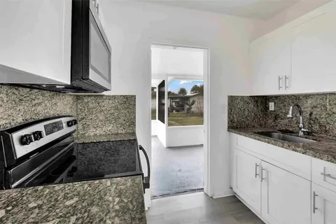 15351 SW 296th St, Homestead FL 33033
