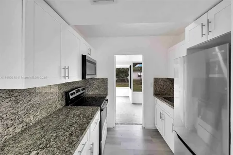 15351 SW 296th St, Homestead FL 33033