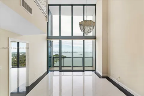 601 NE 36th # 3511, Miami FL 33137