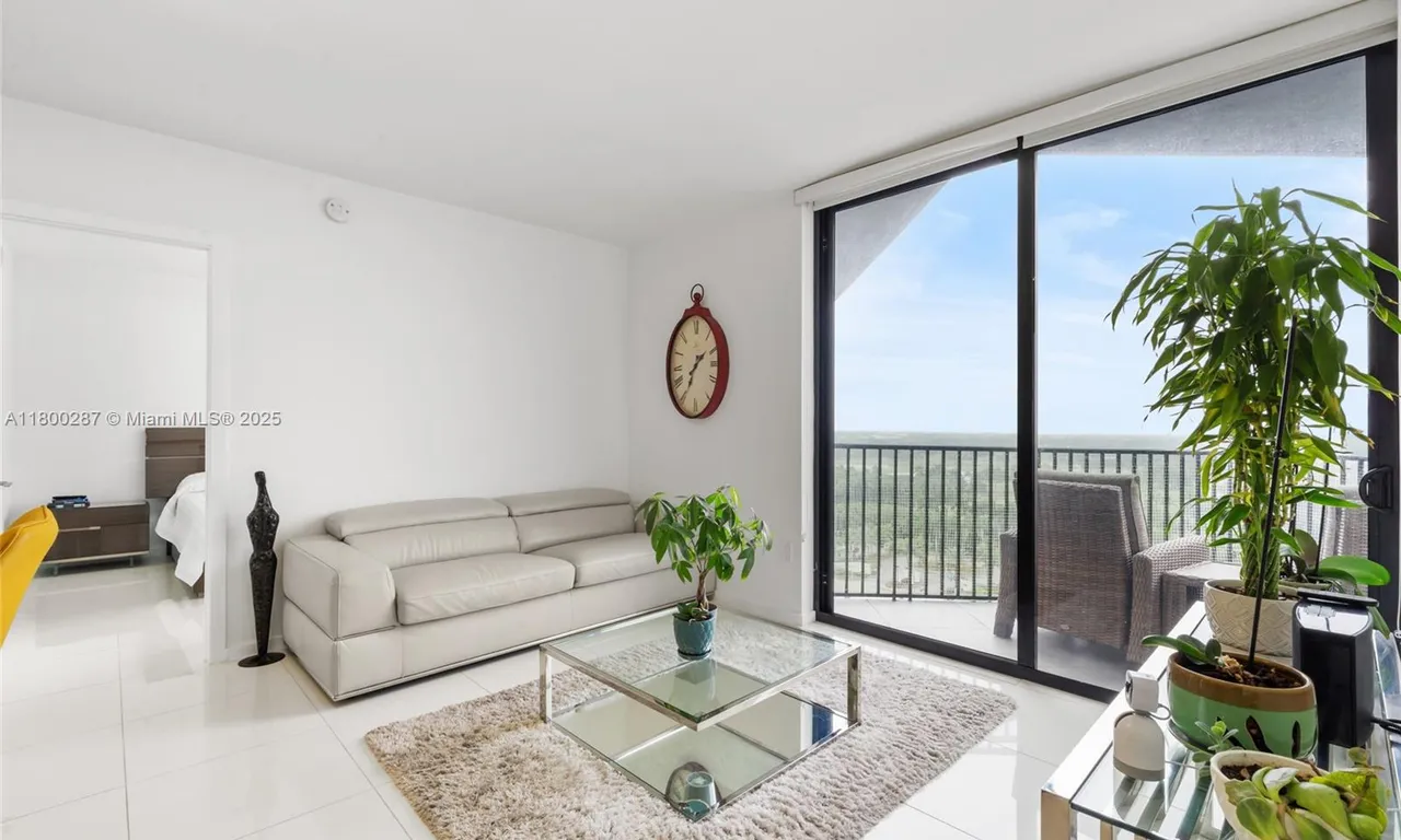 5300 NW 85th Avenue # 1104, Doral FL 33166