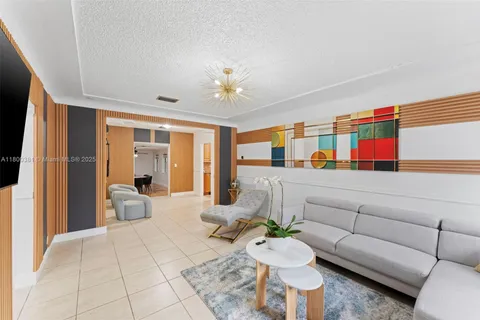 2238 SW 24th Ter, Miami FL 33145