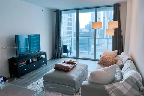 55 SE 6th St # 2304, Miami FL 33131