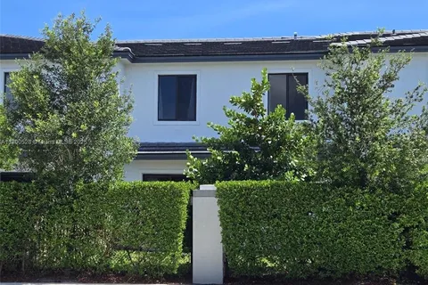 10847 SW 232nd Ter, Homestead FL 33032