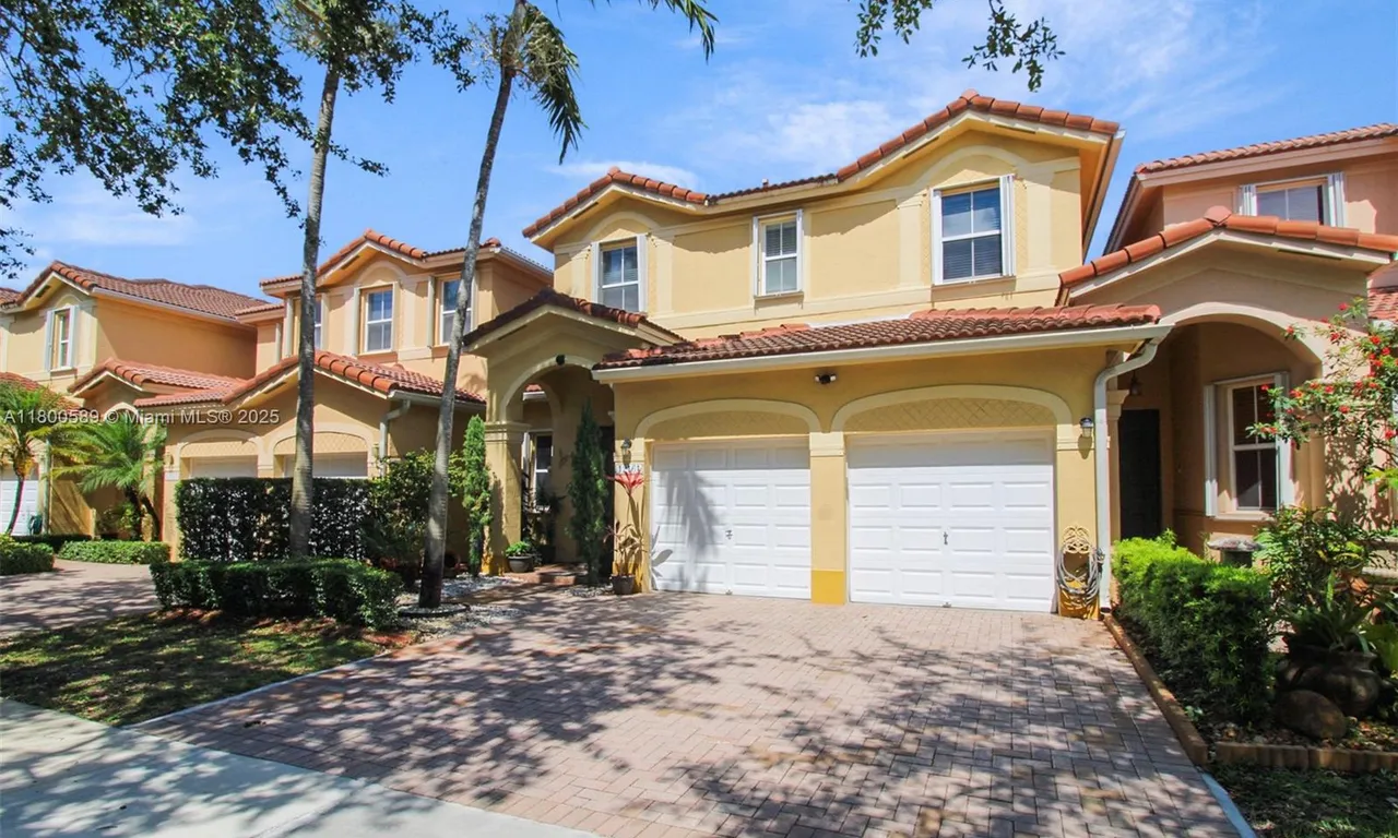 12161 SW 123rd Pl, Miami FL 33186