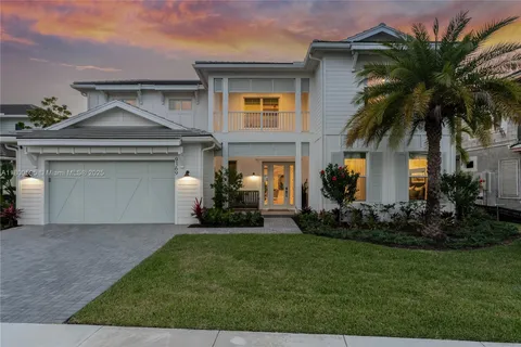 9369 Crestview Cir, Palm Beach Gardens FL 33412