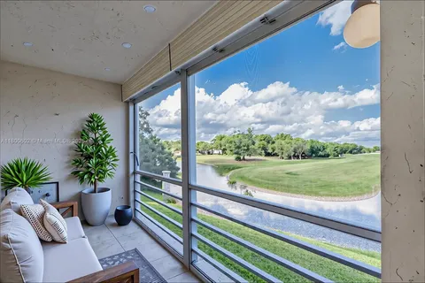 8205 NW 61st St # B209, Tamarac FL 33321