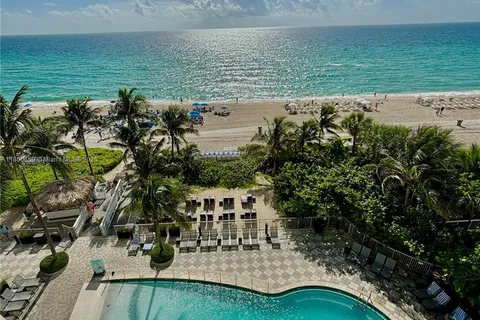 17375 Collins Ave # 1704, Sunny Isles Beach FL 33160