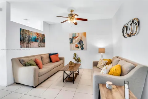 11635 NW 47th Ct, Coral Springs FL 33076
