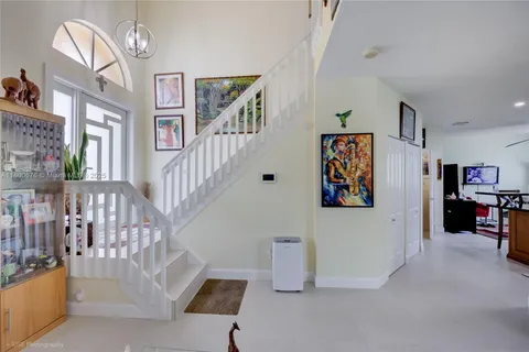 621 NW 157th Ave, Pembroke Pines FL 33028