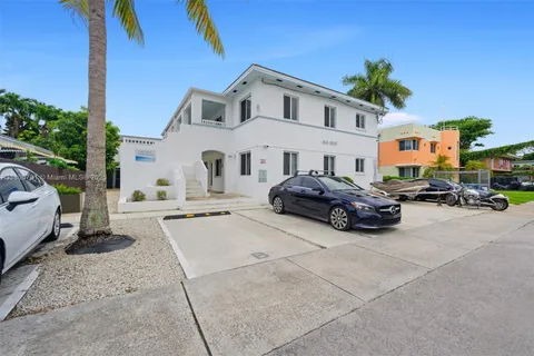 550 NE 82nd Ter # 7, Miami FL 33138