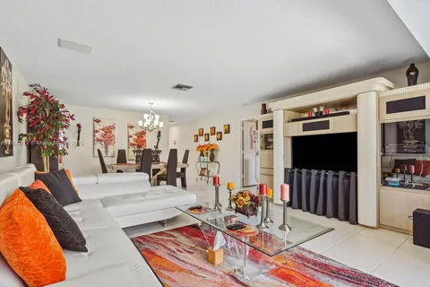 1621 NW 20th Ave # 203, Delray Beach FL 33445