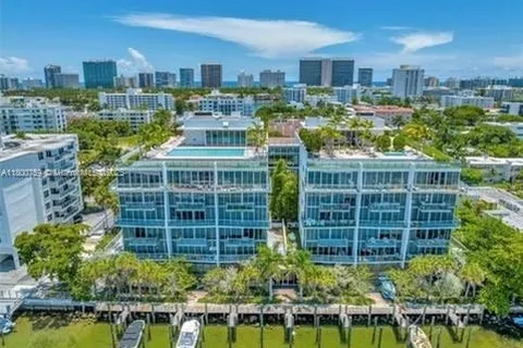 9940 W Bay Harbor Dr, Bay Harbor Islands FL 33154