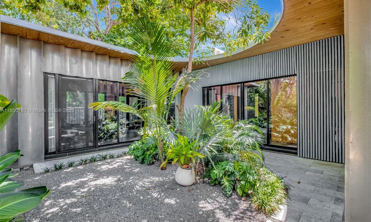 3642 William Ave, Coconut Grove FL 33133