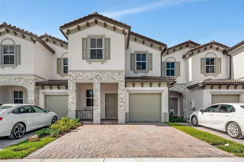 12921 NW 24th Ave, Miami FL 33167