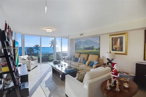 17555 Collins Ave # 308, Sunny Isles Beach FL 33160