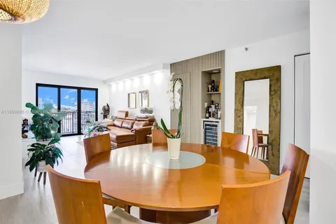 1201 S Ocean Dr # 404N, Hollywood FL 33019