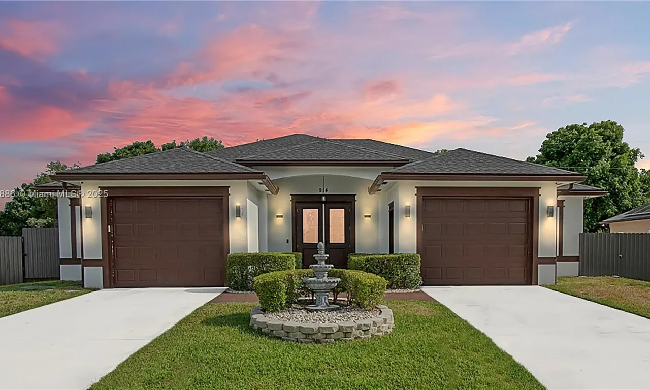 914 SW Mccracken Ave, Port St. Lucie FL 34953
