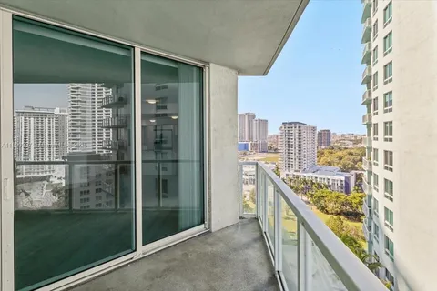 1900 N Bayshore Dr # 1810, Miami FL 33132