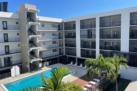201 178th Dr # 437, Sunny Isles Beach FL 33160