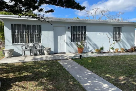 2345 NW 14th Ct, Fort Lauderdale FL 33311