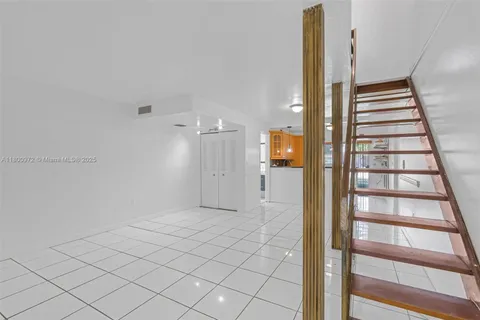 8713 NE 4th Ave Rd # 8713, Miami Shores FL 33138