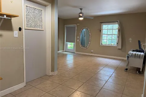 755 NW 126th St, North Miami FL 33168