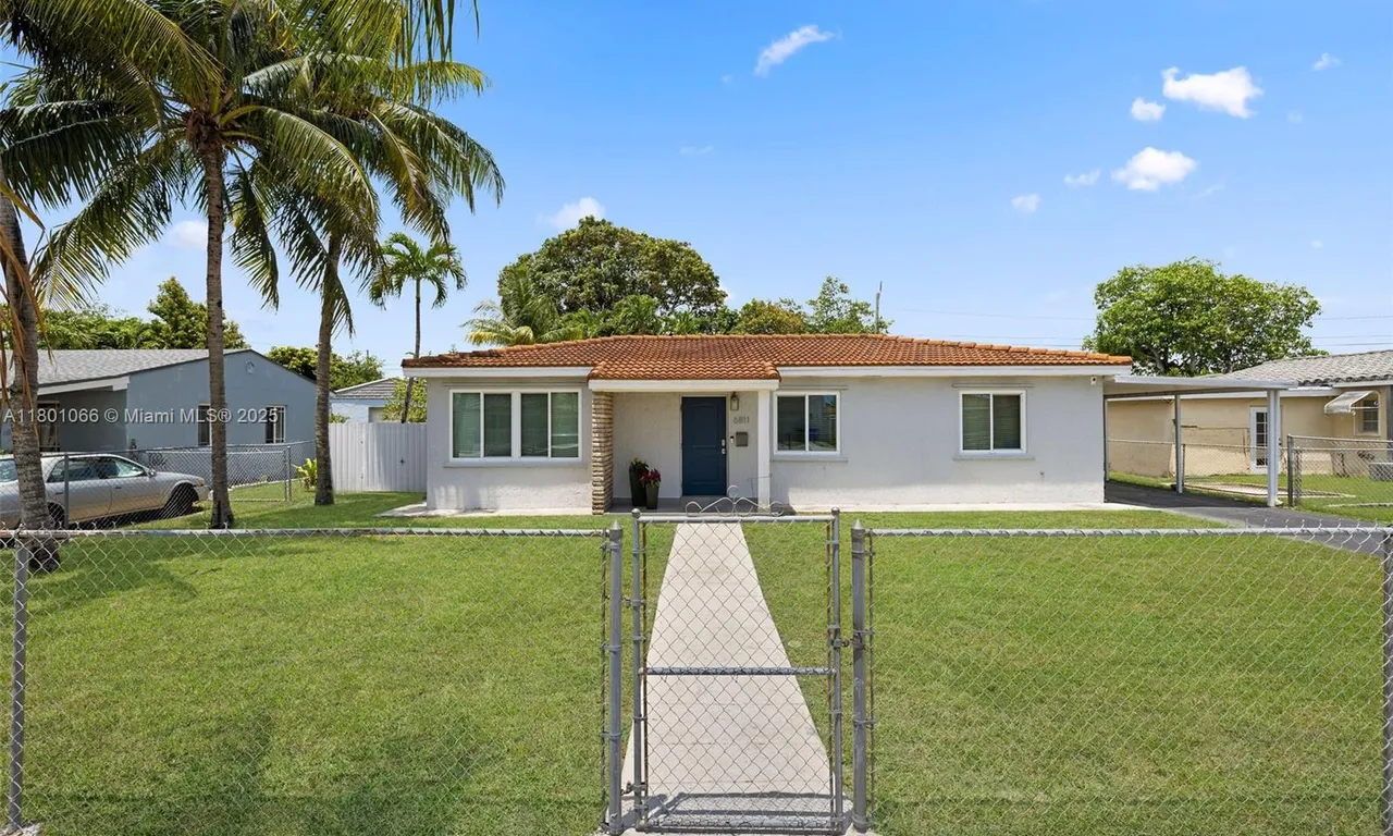 6811 SW 5th Ter, Miami FL 33144