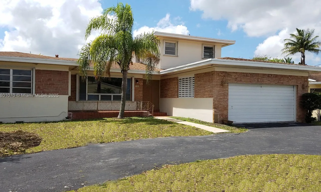 703 NW 6th St # A, Hallandale Beach FL 33009