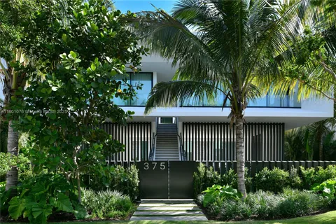 375 N Hibiscus Dr, Miami Beach FL 33139
