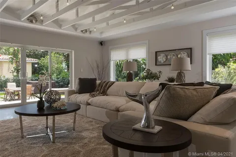1452 Trillo Ave, Coral Gables FL 33146