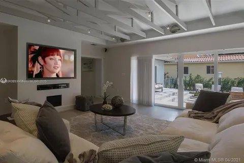1452 Trillo Ave, Coral Gables FL 33146