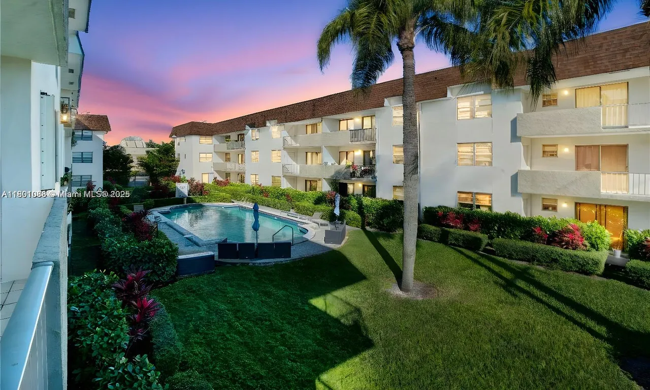 9020 NE 8th Ave # 2A, Miami Shores FL 33138