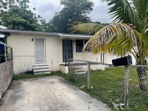 2155 NW 71st St # 2155, Miami FL 33147