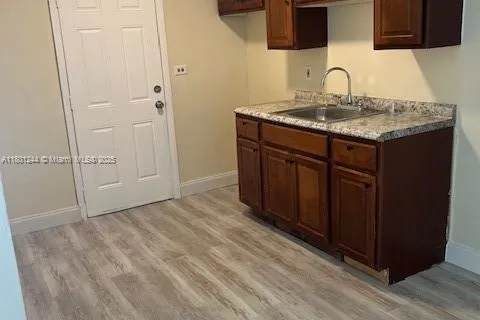 2155 NW 71st St # 2155, Miami FL 33147