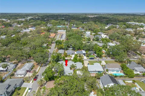 400 5th Avenue S, Clearwater FL 34695