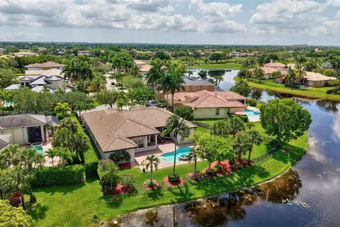 12668 NW 74th Pl, Parkland FL 33076