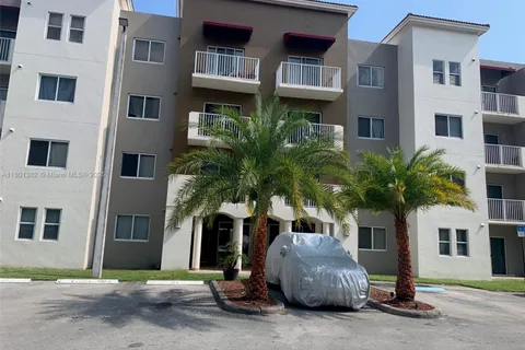 11050 SW 196th St # 110, Cutler Bay FL 33157