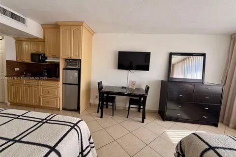 19201 Collins Ave # 241, Sunny Isles Beach FL 33160