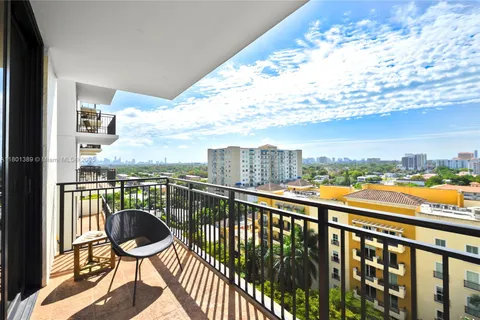 888 S Douglas Rd # 910, Coral Gables FL 33134